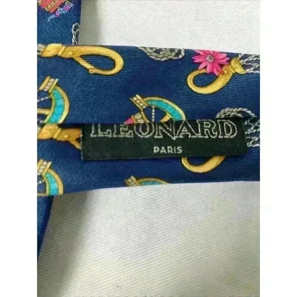 Leonard‎ Paris Silk Necktie Italy Blue N120 Designer Geometric Mens - Picture 7 of 8